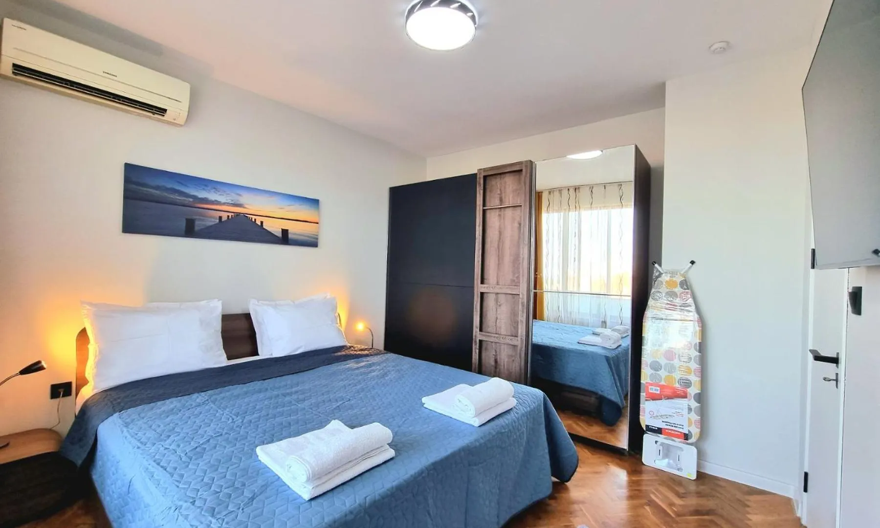 Apartment Sunrise - 2 Bedrooms To The Sea Burgas
